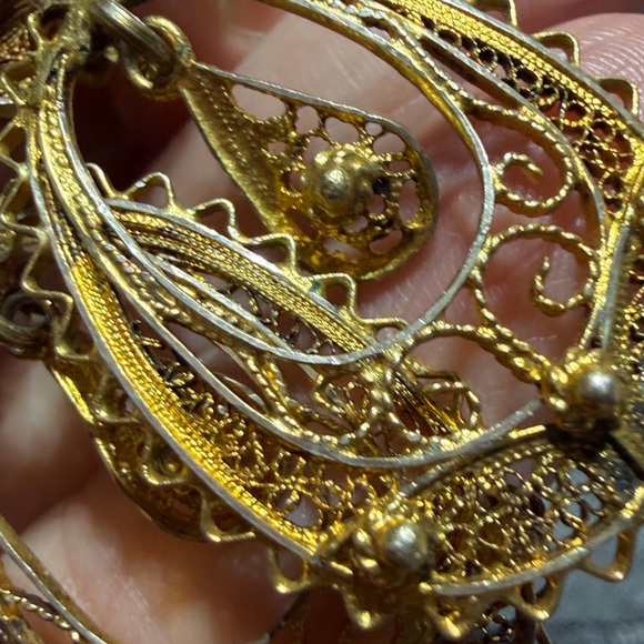 Elegant Victorian Sterling Gold Vermeil Filigree Drop Earrings  (1) - Picture 6 of 8